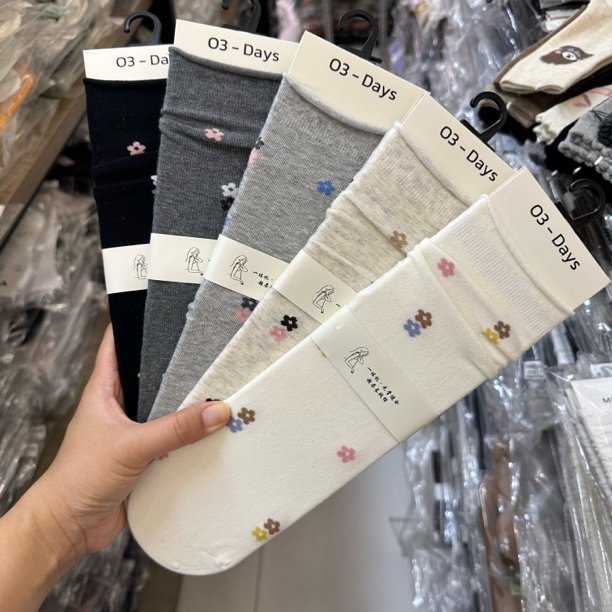 早秋薄棉纯色卷边拼接直板中筒堆堆袜时尚百搭袜子纯棉白色筒袜