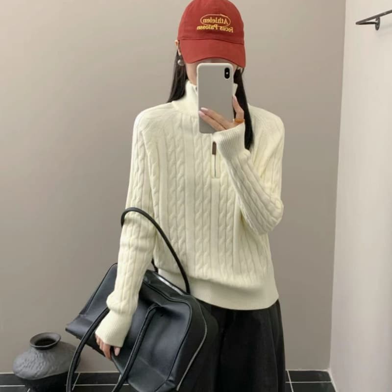 半拉链立领针织秋冬2025新款设计感气质毛衣女新款女别致上衣女装