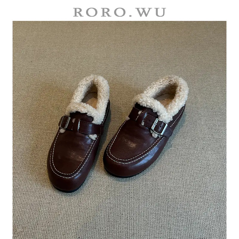 {茵茵家}水洗牛皮复古走线圆头皮带扣棉鞋秋冬新款包跟毛毛鞋女