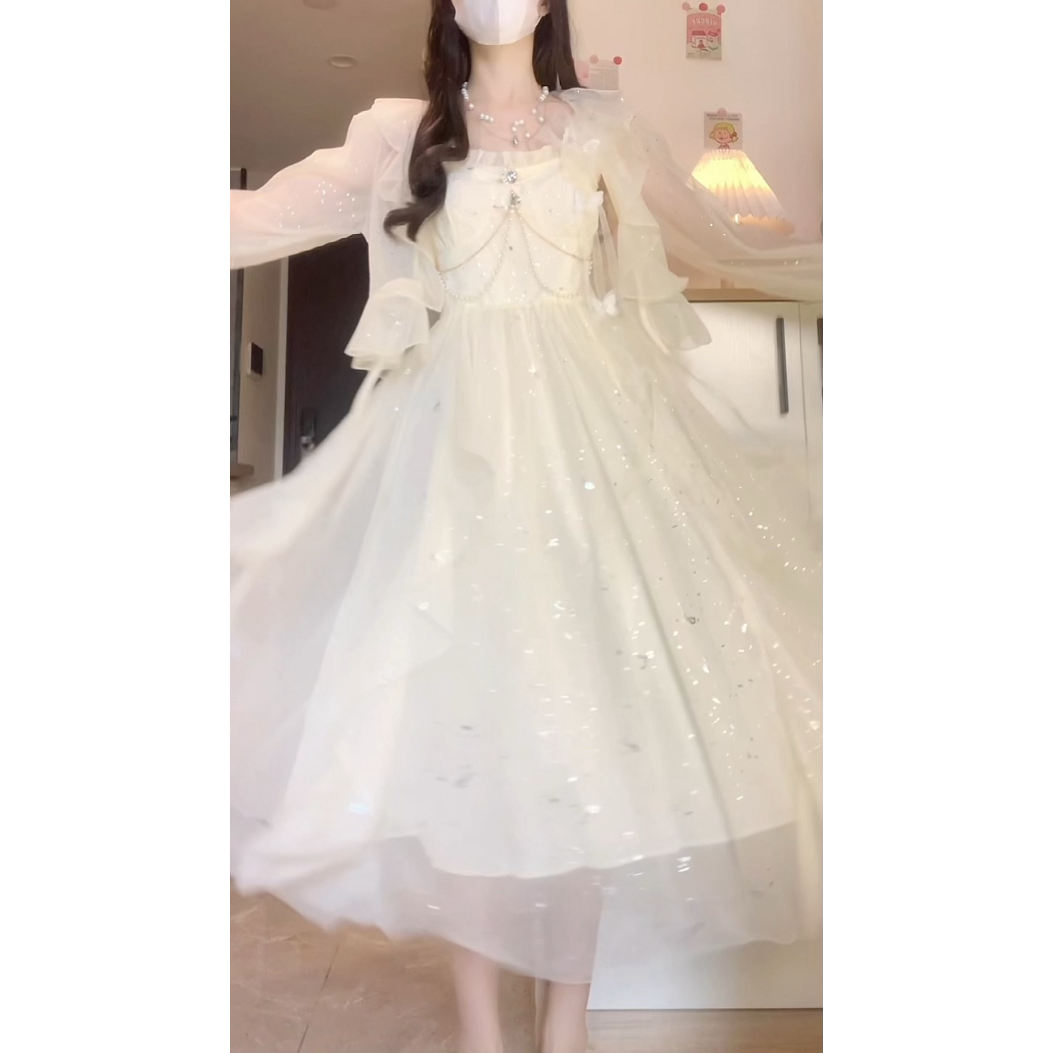 特别升级设计款精致版挂链蝴蝶花朵飘带闪闪仙女裙新中式连衣裙