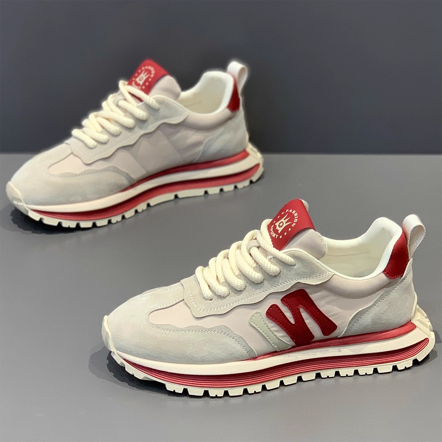 软底阿甘鞋男2025秋冬季新款透气运动休闲鞋欧洲站网红老爹鞋潮鞋