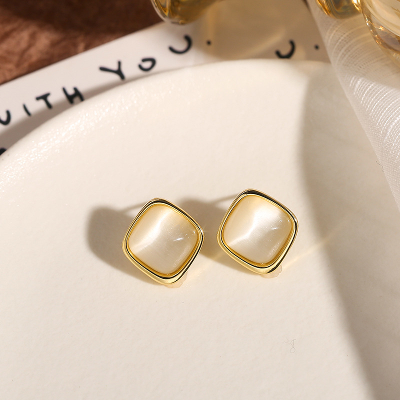 合金耳饰 方形气质新款潮耳环小众高级感百搭韩系耳饰耳夹