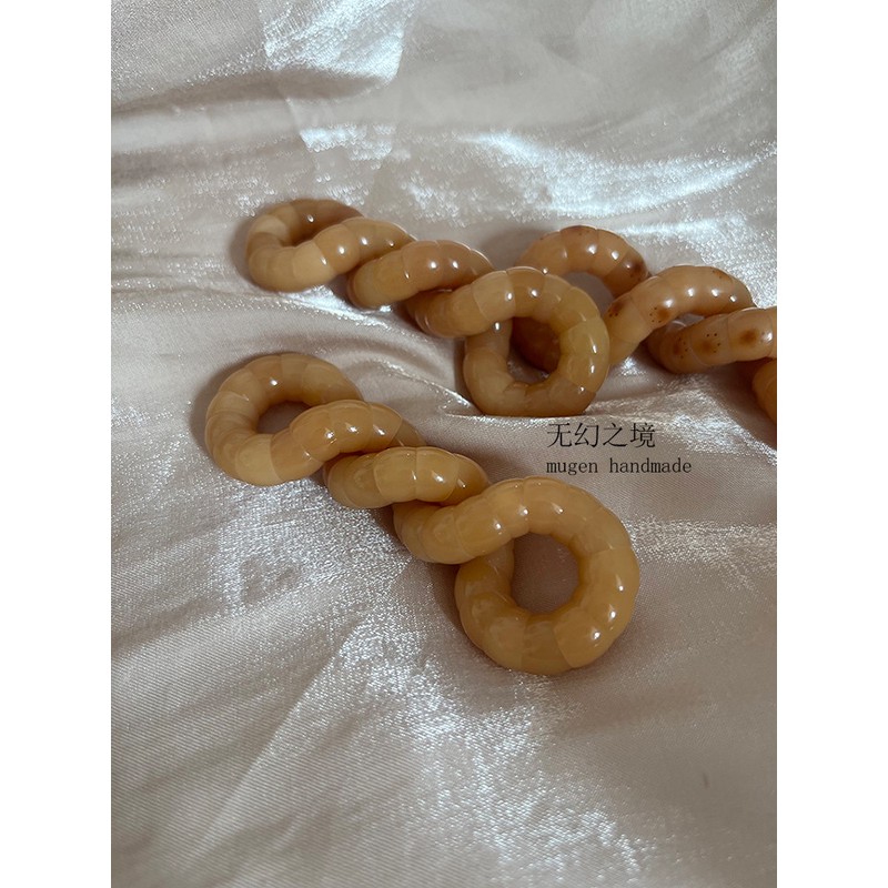 蜜糖~10mm天然风化黄小肠菩提根手串炭烧猫爪大肠小蛇文玩扭扭乐