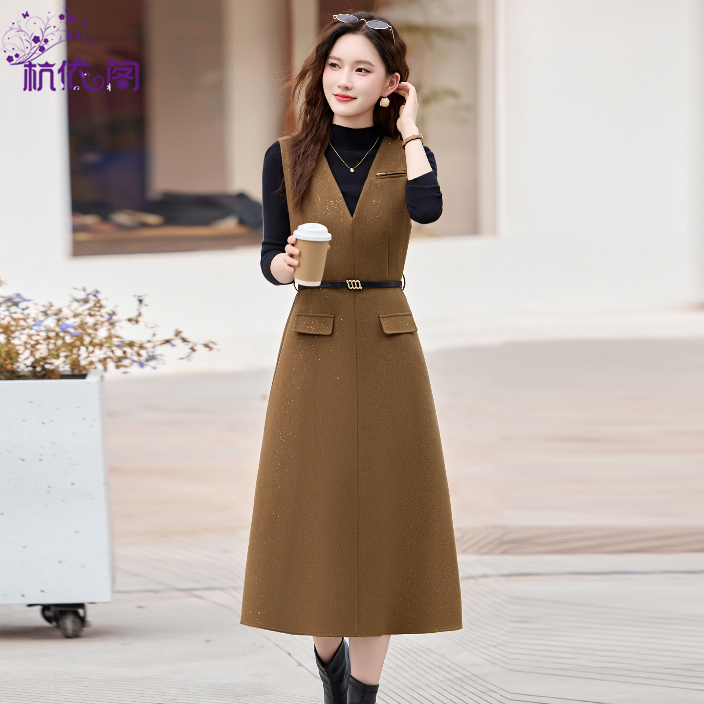 毛呢背心连衣裙两件套女2025新款秋冬高级感气质洋气穿搭套装裙子