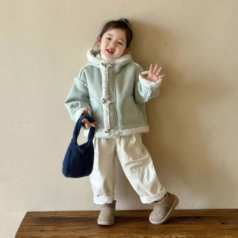 【现货】郝叔童品秋冬新款2025时尚女童韩版网红皮毛一体外套BY5353