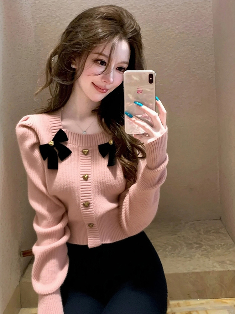 独特漂亮粉色蝴蝶结针织衫2025冬季新款高级感小香风收腰内搭上衣