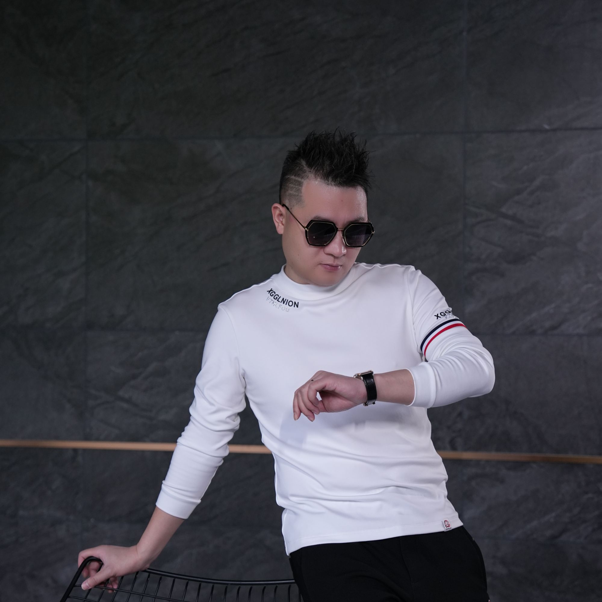 正品XGGLNI秋冬手臂红织带意大利进口莫代尔男士长袖T恤（加绒款）