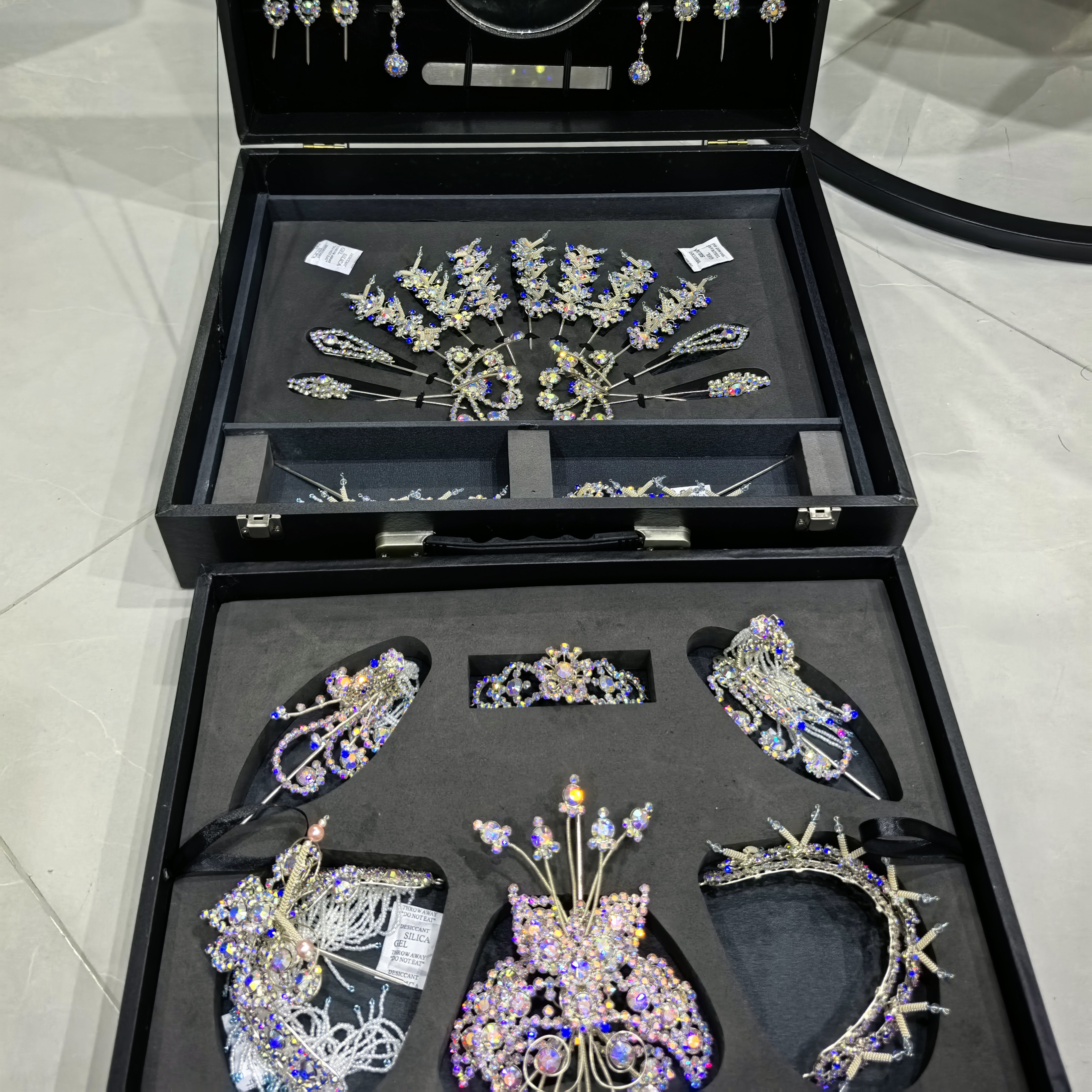 戏曲南派进口捷克水钻头面一套