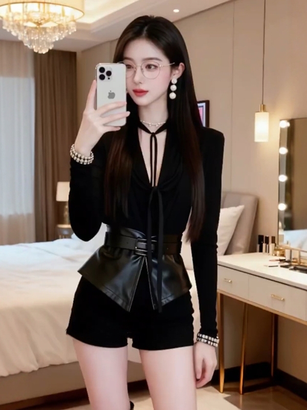 御姐风黑色拼接V领系带收腰上衣高腰短裤两件套装女秋冬穿搭女装