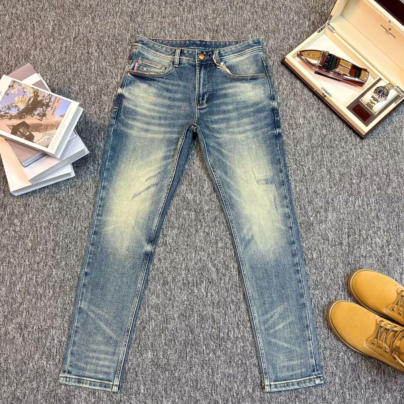 【卡贺斯】秋冬高端男士经典品质怀旧百搭直筒修身直筒牛仔裤