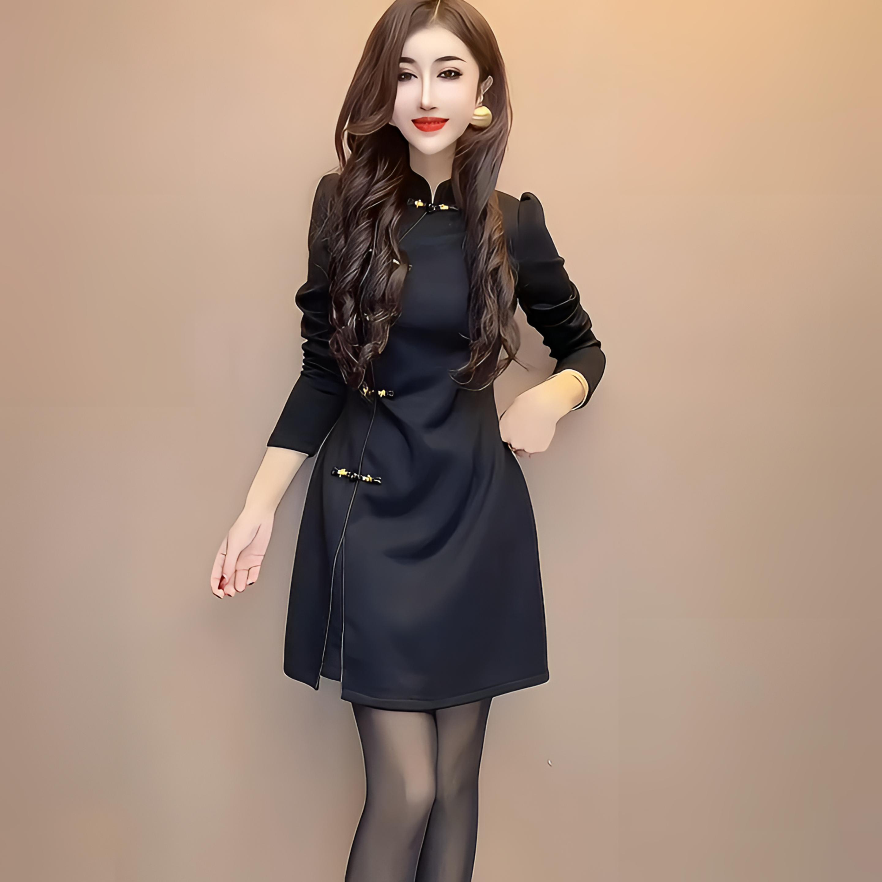 2026新款新中式国风复古盘扣典雅时尚遮肉显瘦气质优雅立领连衣裙