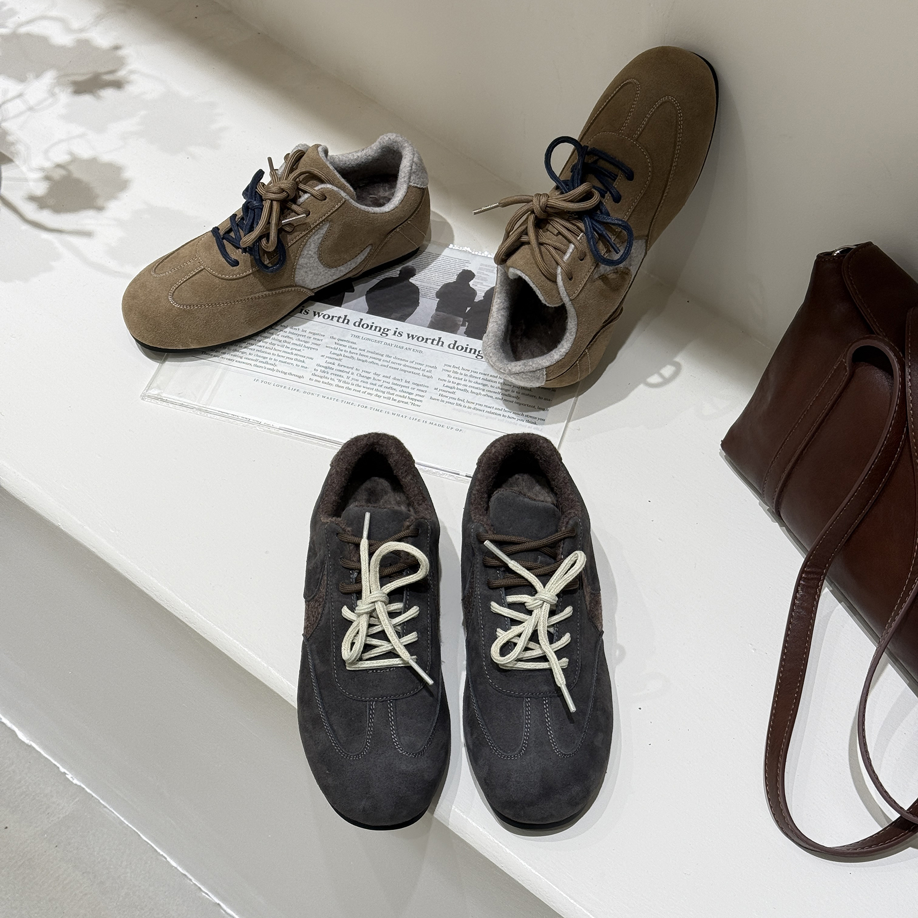 2025秋冬新款加绒平底真皮保暖休闲舒适软底双阔腿裤必备鞋