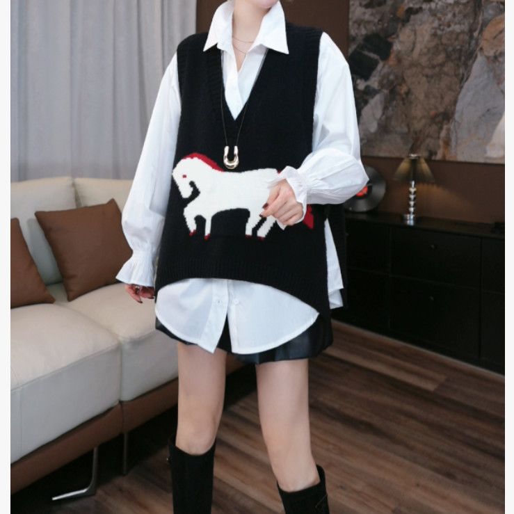 【鑫蕾】秋季新款马甲小马图设计时尚针织马甲9203