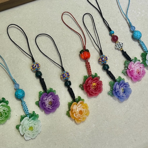 手工树脂牡丹手机链