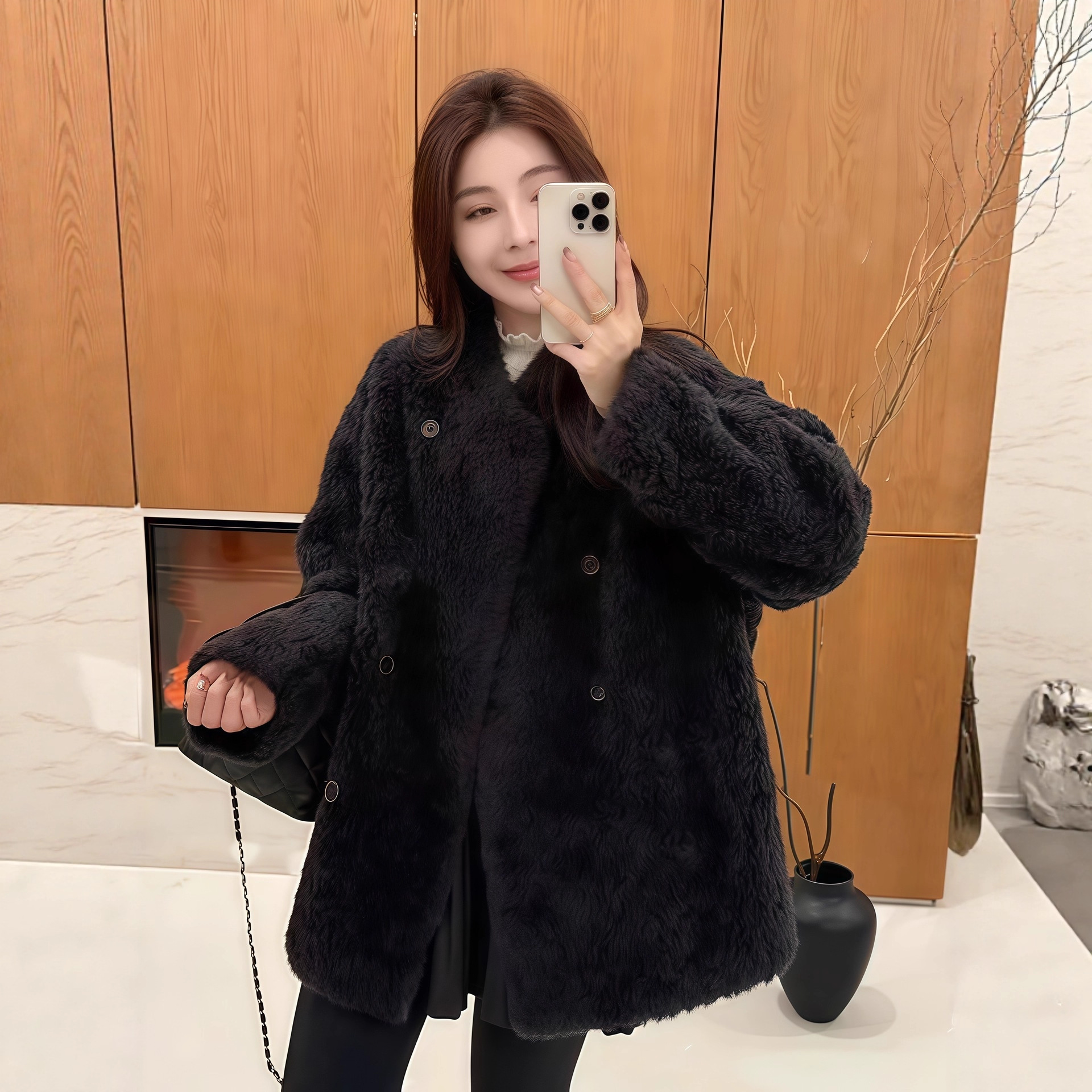 巨好看的2025秋冬新款双排扣鹿皮绒羊羔毛皮毛一加厚大衣外套女