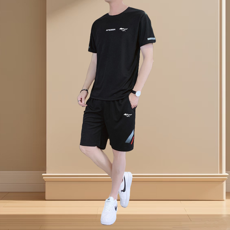 2025夏季新款男士休闲运动套装时尚冰丝薄款透气短袖短裤两件套男