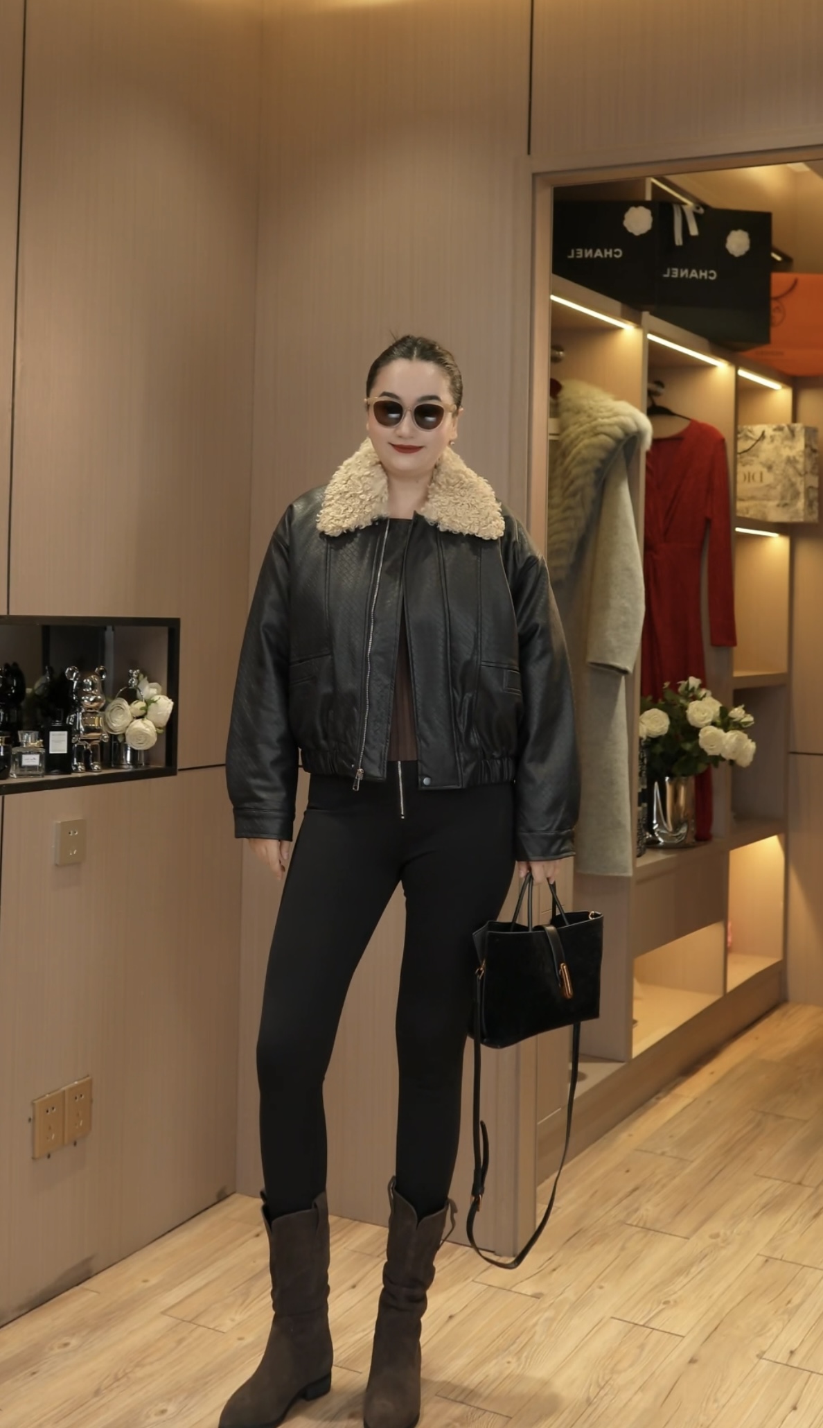 8195款秋冬季卷毛领加绒加厚宽松短款皮夹克外套