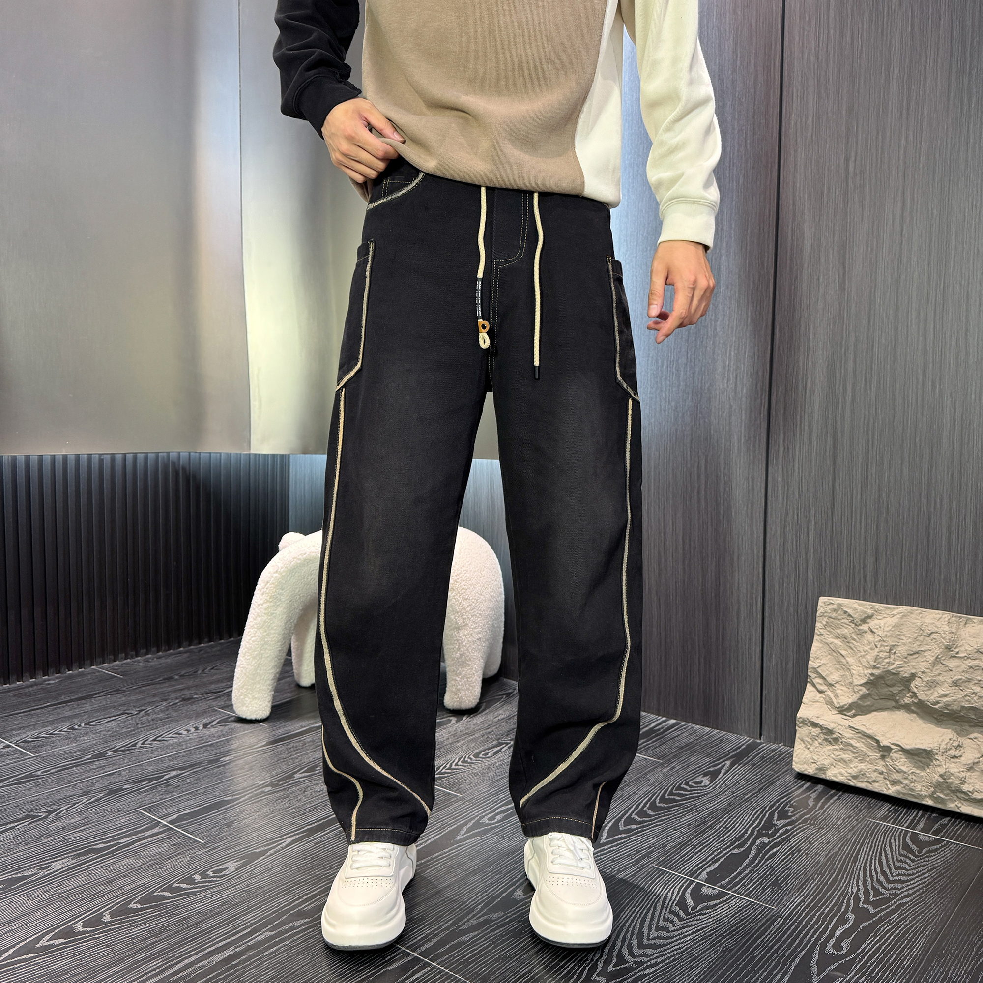 2025秋季新款牛仔裤男士时尚潮牌弯刀裤复古宽松直筒阔腿休闲长裤