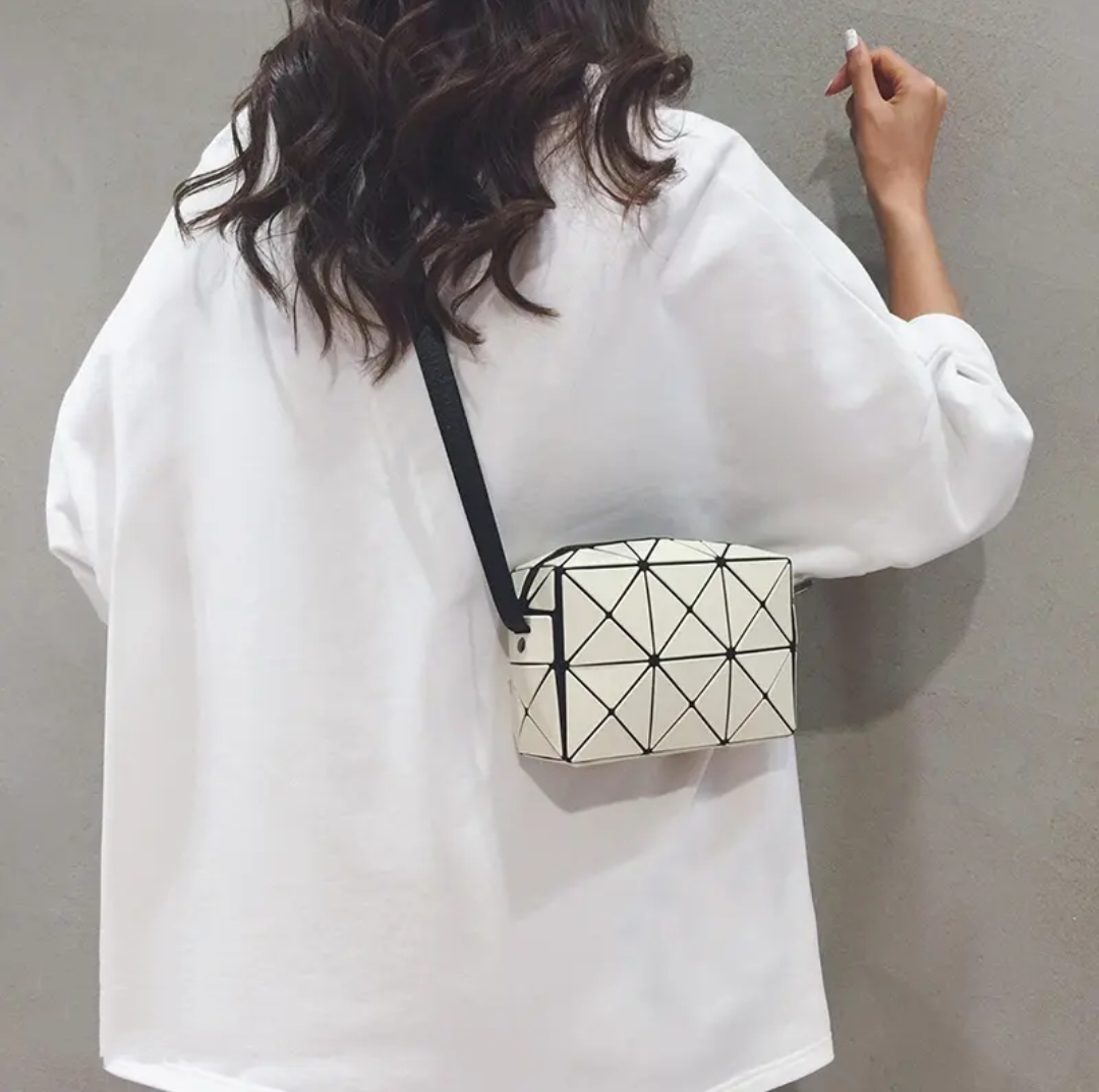 【港澳免税店】丘比特迷你小方盒 新款潮流菱格女士单肩 斜挎 412