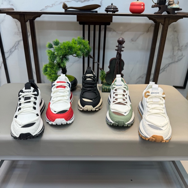 2025秋季新款时尚男鞋舒适百搭休闲运动鞋痞帅潮流男士帅气潮男鞋