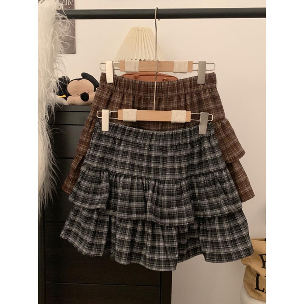 韩系复古撞色格子显瘦半身裙秋冬新款荷叶边少女感蛋糕短裙子洋气