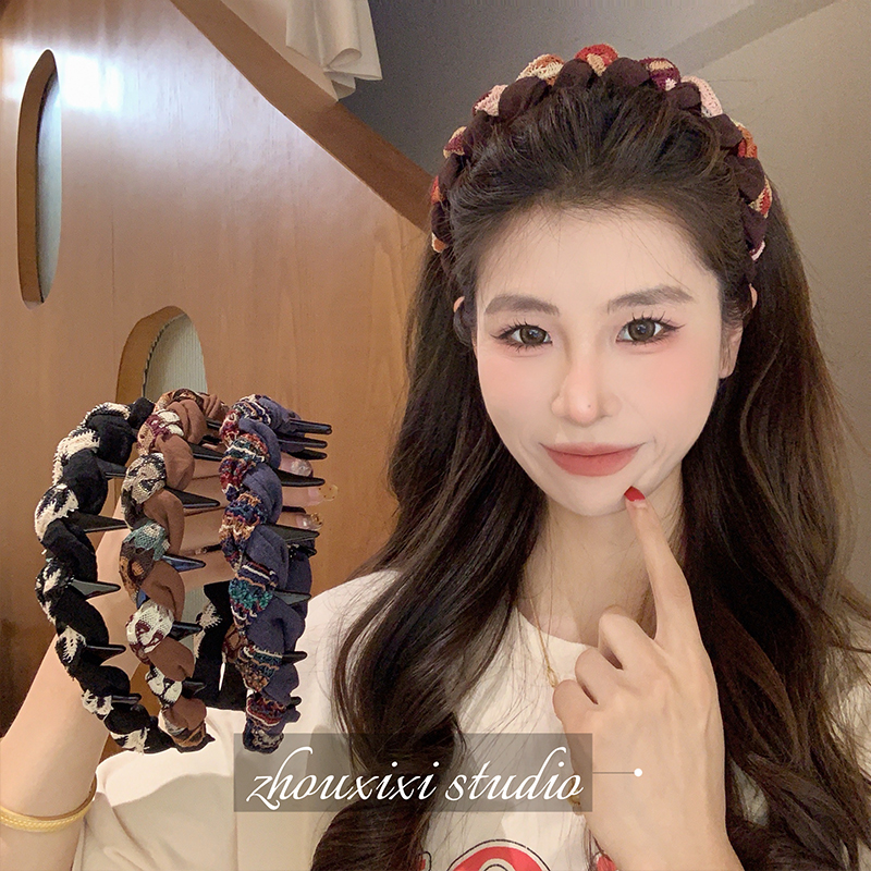 齿梳朝前佩戴~甜美百搭绕线带齿防滑发箍女外出高颅顶发卡头箍