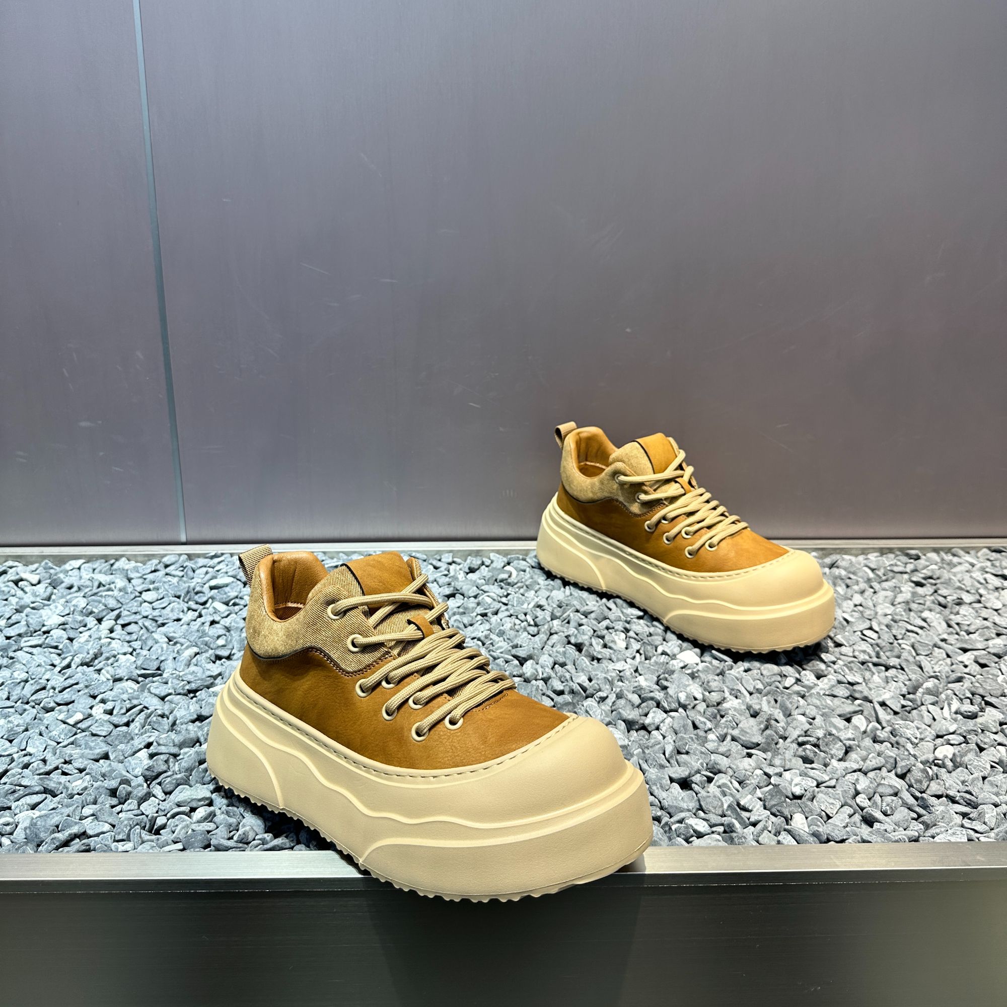 欧货男鞋秋季新款潮牌皮面高级感潮流英伦风男士厚底轻便潮鞋男