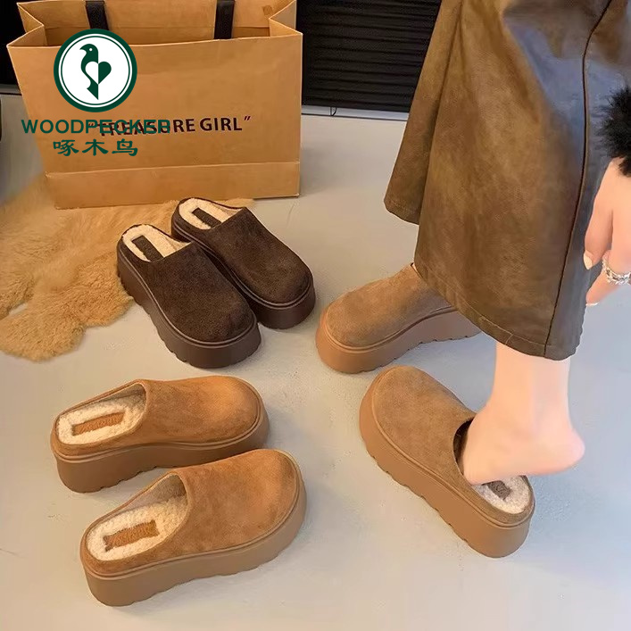 啄木鸟厚底勃肯包头半拖鞋女外穿2025新款冬增高加绒一脚蹬毛毛拖