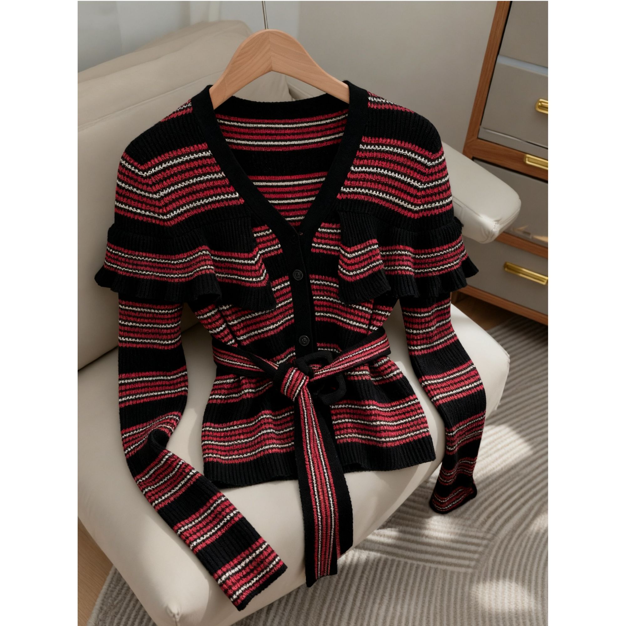 2025秋季新款洋气设计感小众超好看撞色条纹披肩假两件针织衫女装