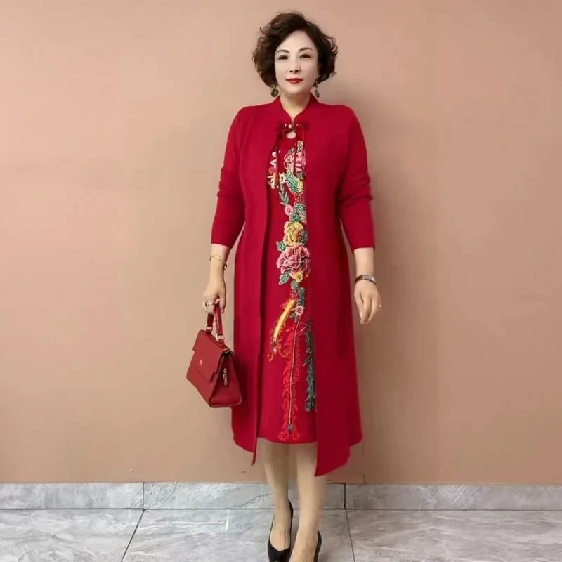 旗袍复古针织婆婆妈妈婚宴气质连衣裙秋冬喜刺绣长袖洋气改良时尚