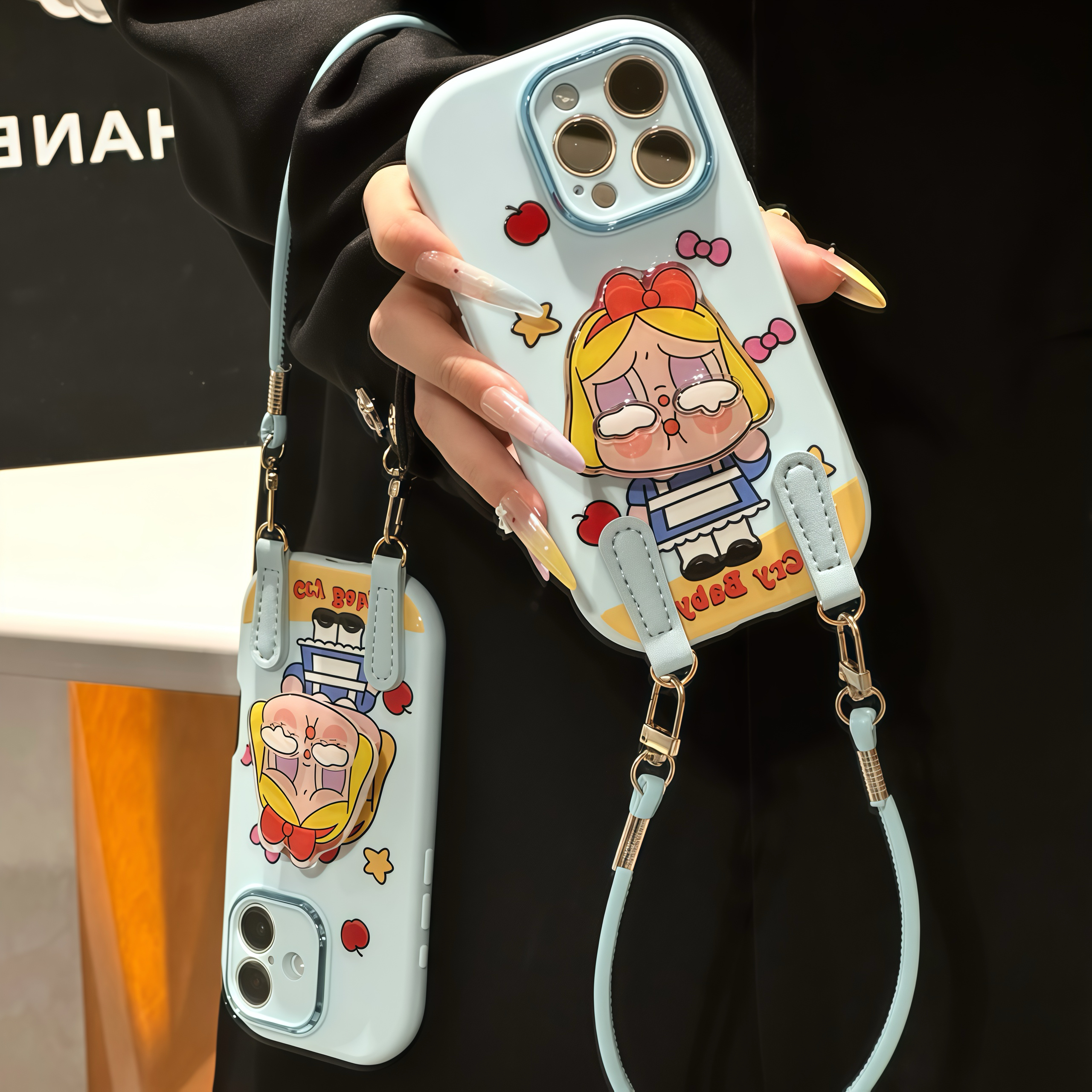 黄发哭娃支架挂绳适用苹果17/16手机壳iPhone15小米14vivoppo华为