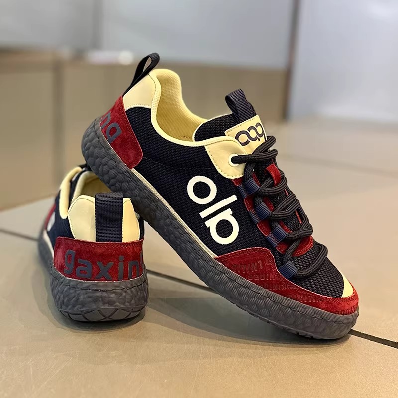 男鞋2025冬季新款潮流百搭时尚爆款简约低帮系带阿甘鞋休闲运动鞋