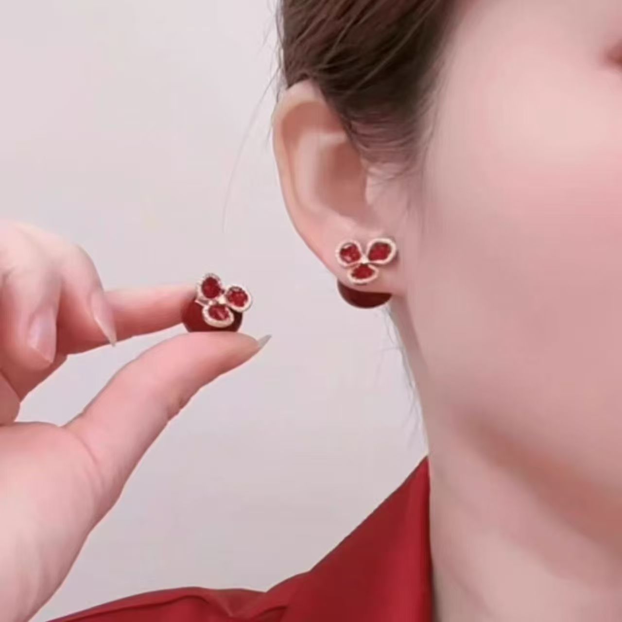 铜合金耳饰 高级感安可拉红前后戴耳钉小众设计气质百搭耳环耳饰