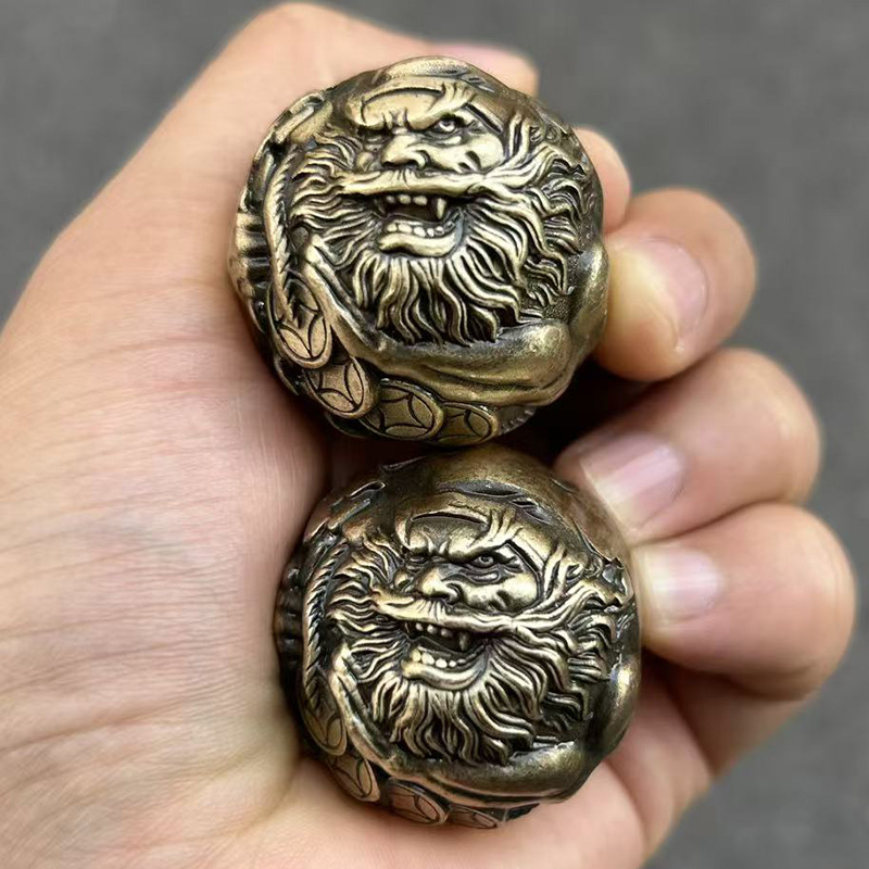 黄铜实心钟馗核桃手球男士解压霸气手球健身盘玩手把件桌面摆件
