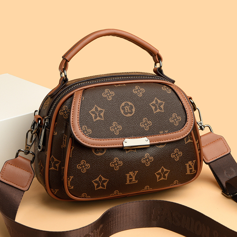 多层款斜挎包送给妈妈的礼物包包洋气肩包斜跨网红印花百搭妈妈包