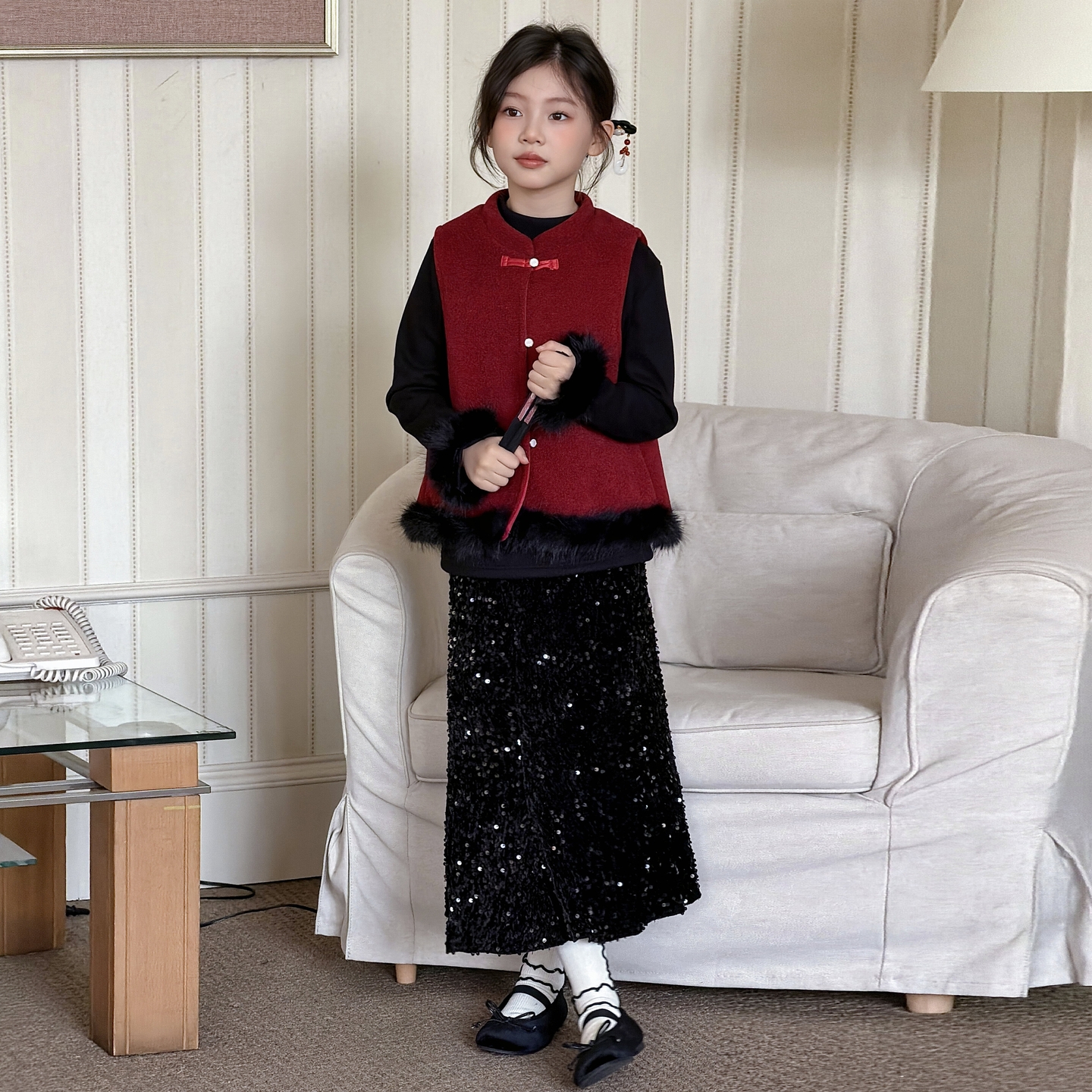 女童拜年服套装冬装2025新款儿童新中式马甲亮片裙新年战袍三件套