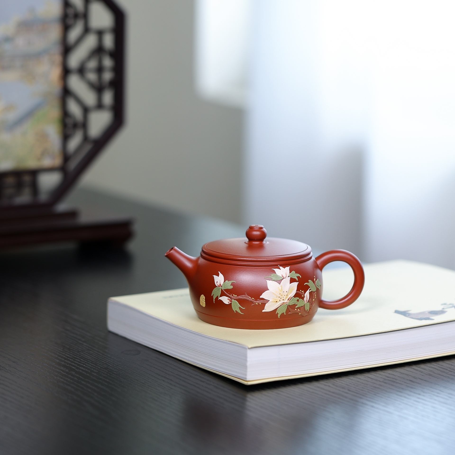 宜兴正品紫砂壶泡茶壶原矿朱泥大红袍全手工堆绘玉兰花大口汉瓦壶