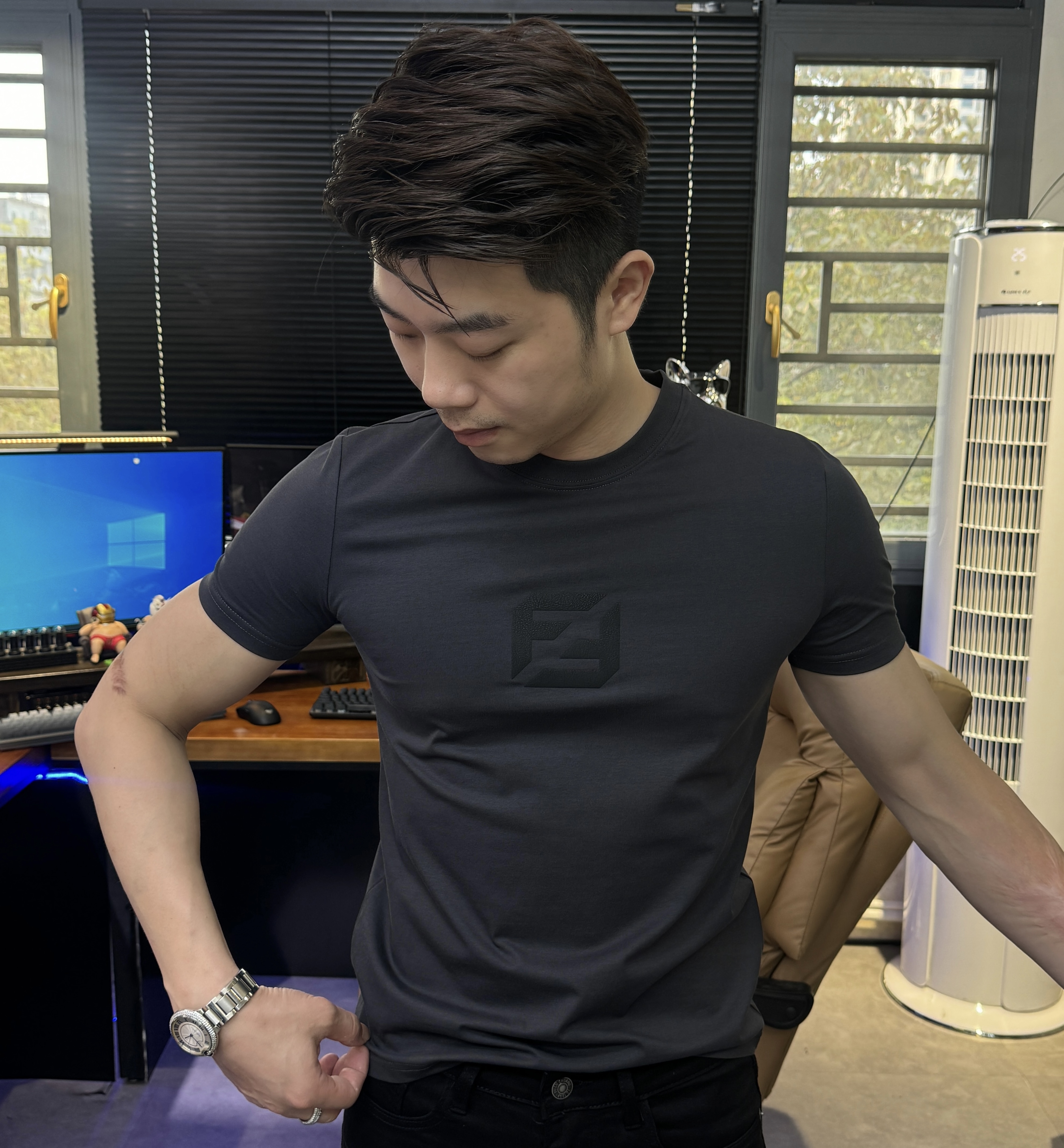 夏季新款短袖休闲T恤男士印花潮流圆领透气男装简约修身款圆领T19