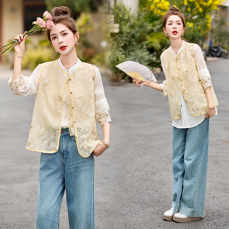 新中式国风重工刺绣马甲套装女2025年春秋新款复古气质衬衫两件套