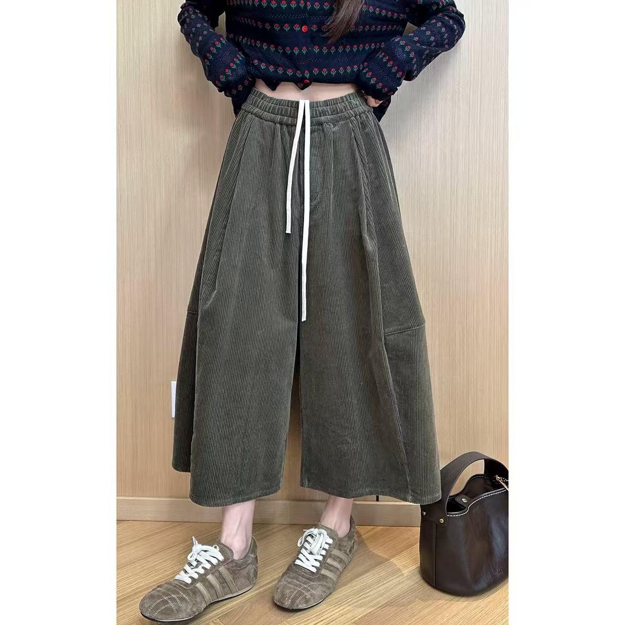 韩系复古宽松灯芯绒花苞裤女秋冬遮肉显瘦条绒八分裤休闲阔腿裤子