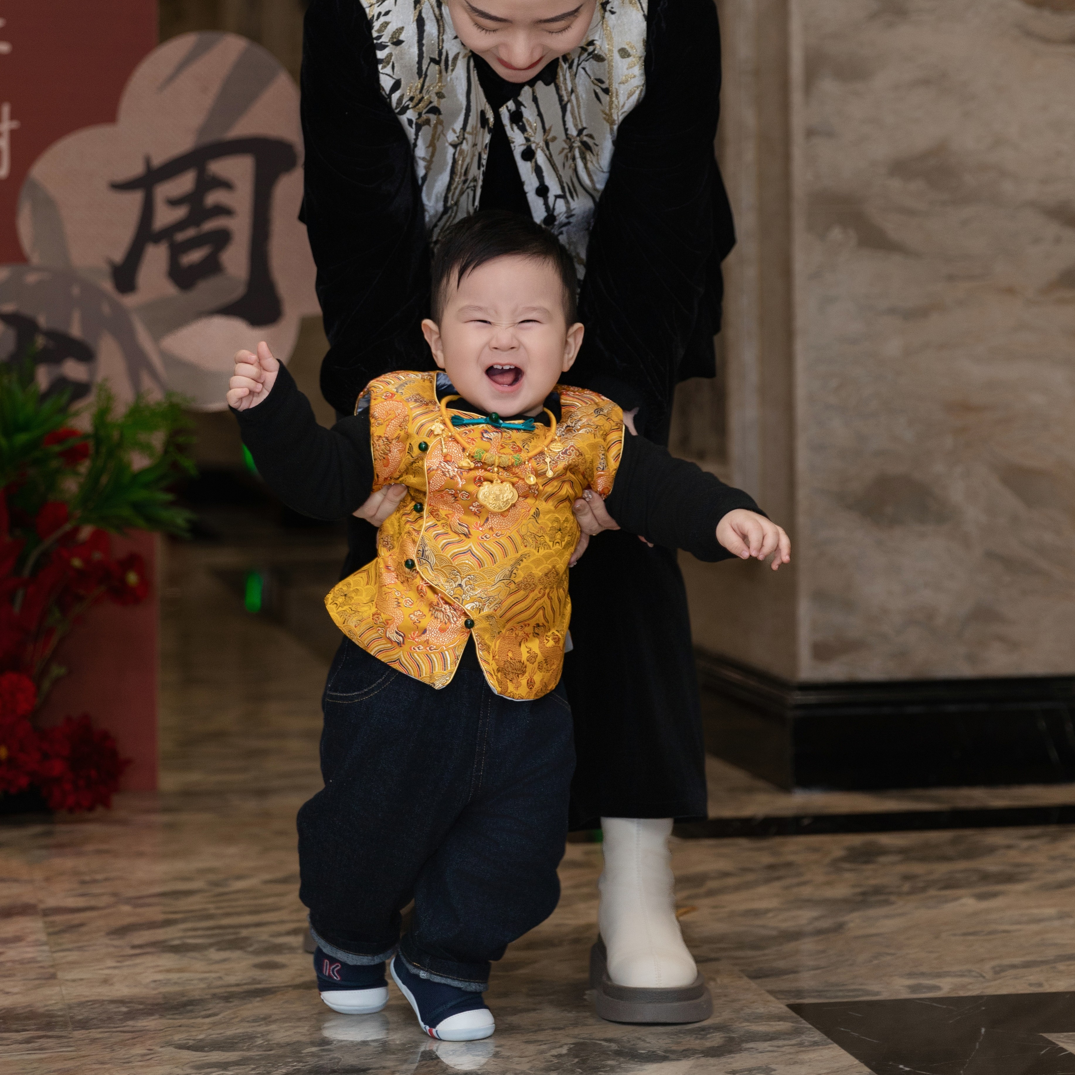 壹妈童装儿童旗袍马甲男童国风新中式汉服夹棉男宝背心抓周宴礼服