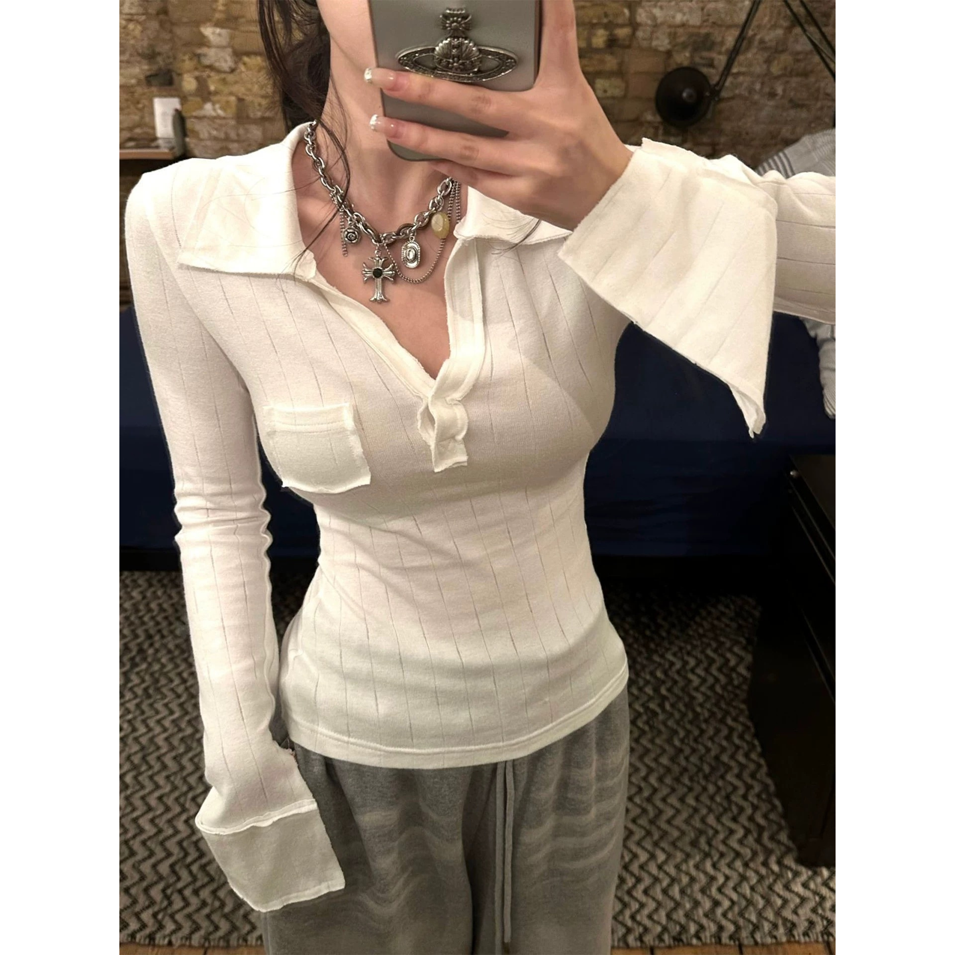 秋季设计感小众口袋polo领长袖T恤女装复古显瘦内搭打底衫上衣