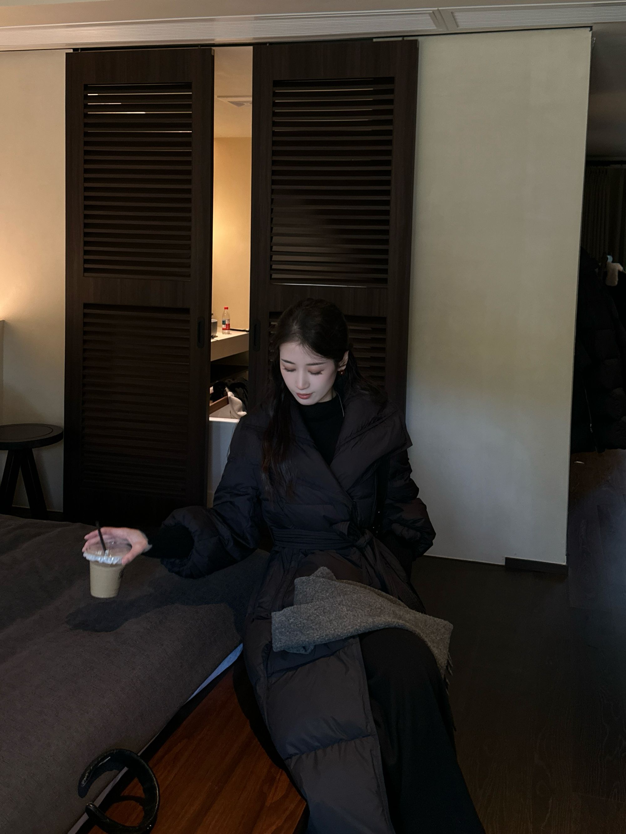 R123587W【90白鸭绒】冬季加厚百搭简约时尚女中长款羽绒服韩版