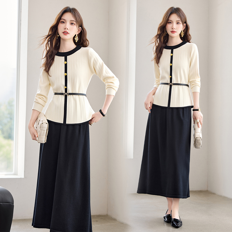 2025新款时尚气质休闲高级感显瘦减龄时髦洋气优雅小香风套装