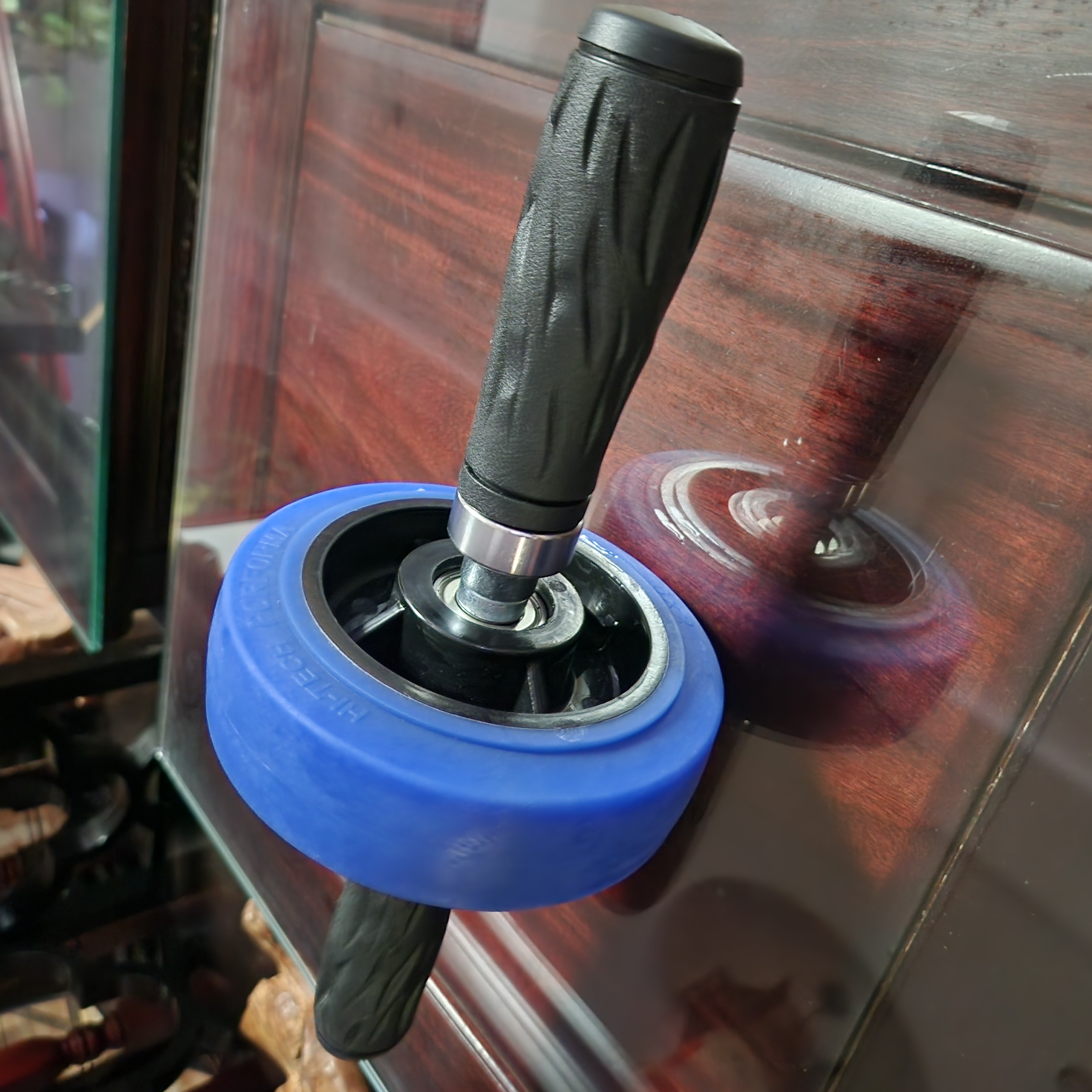 健腹轮直径15厘米45号钢镀锌手柄单边长度15厘米德国轴承静音软弹