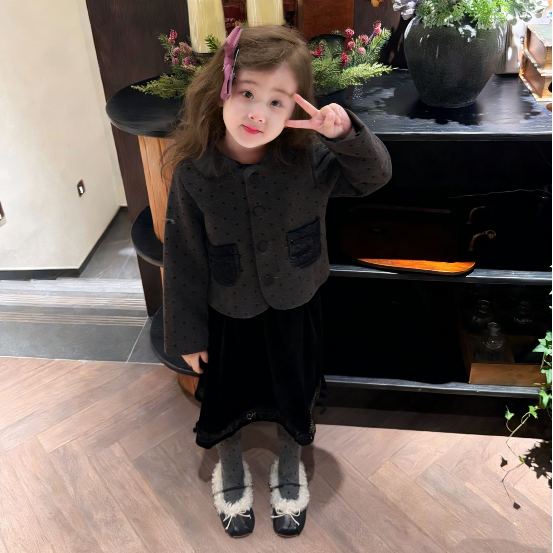 小思家2025冬季新款韩版洋气小香风圆领外套半身裙女童休闲套装