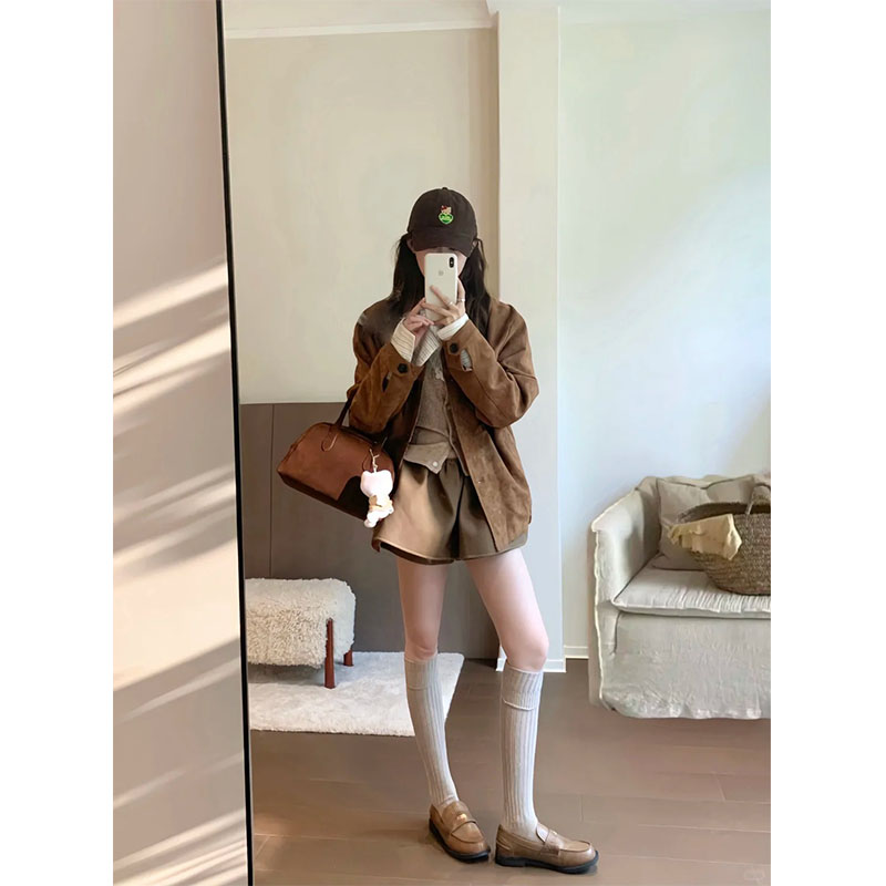 2025秋季小众设计感显瘦修身内搭时尚宽松外套上衣气质半身裙套装
