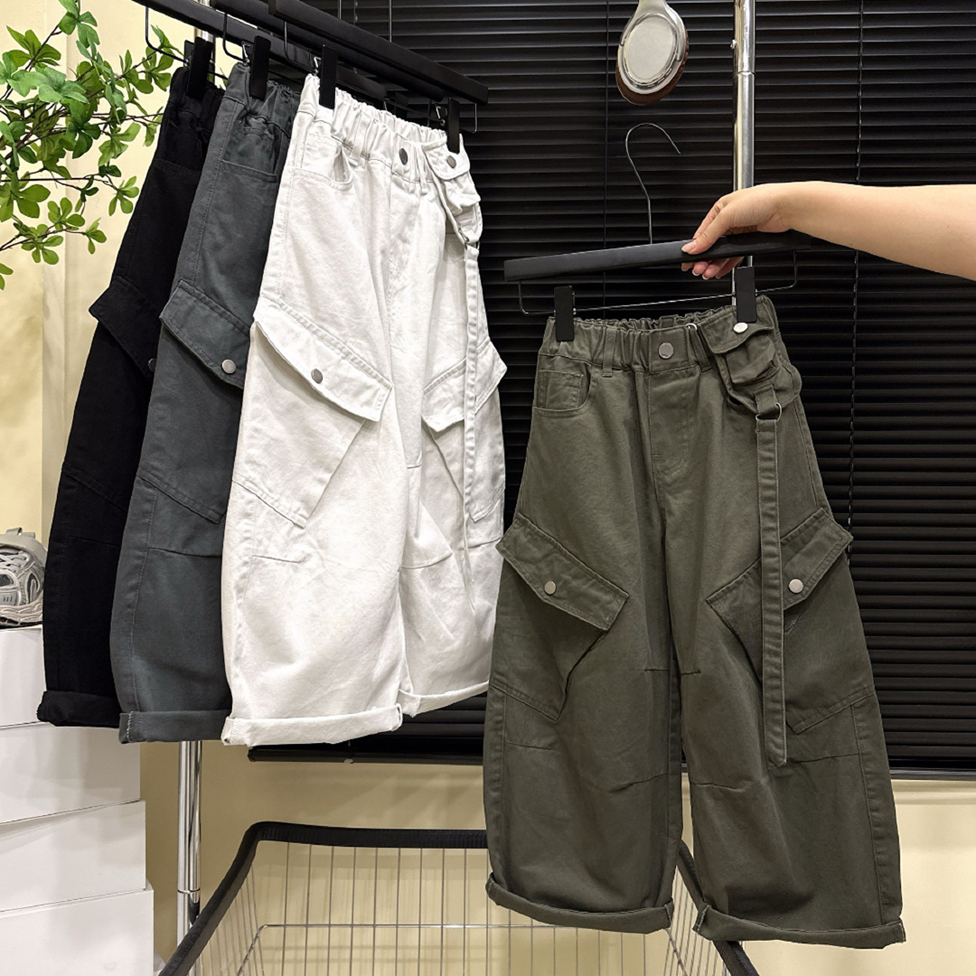 新款秋季男女童长裤2025春秋潮中大童宽松休闲纯棉阔腿直筒工装裤