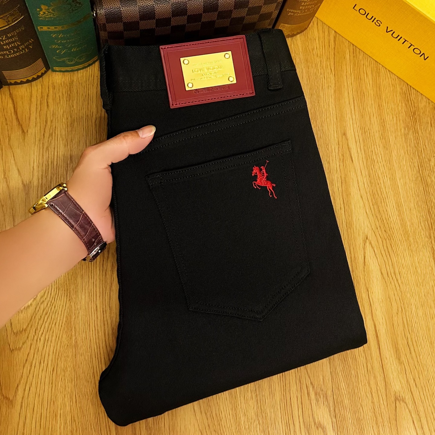 黑色牛仔裤男款爆款高端潮牌刺绣男士修身小脚长裤网红牛仔男裤