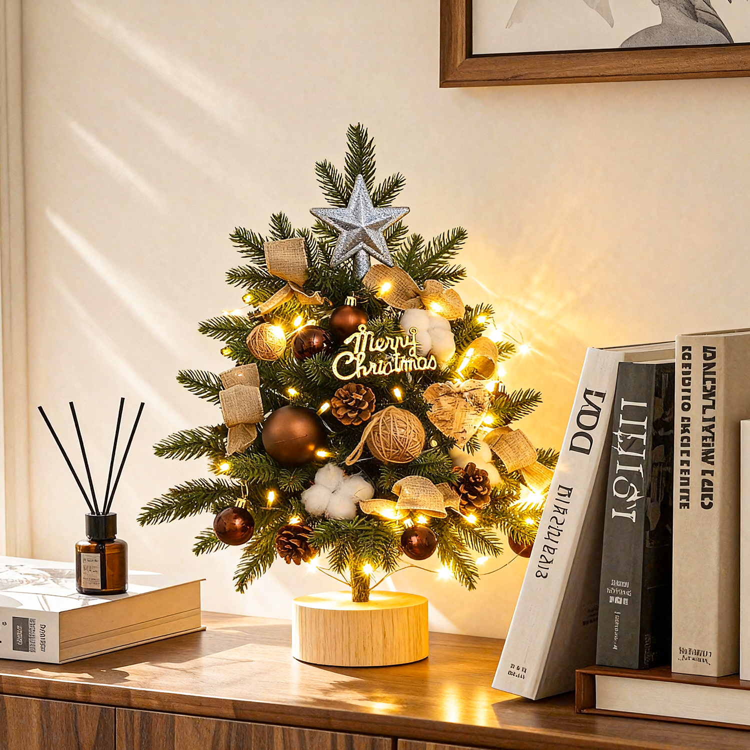 2025新款圣诞节迷你小型圣诞树家用客厅桌面布置仿真diy发光摆件